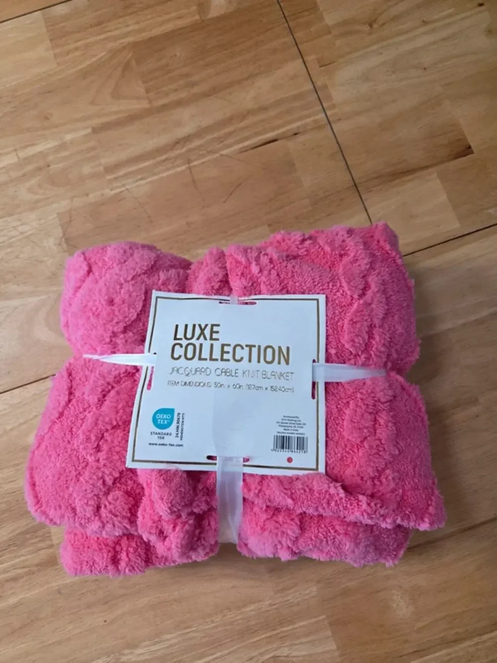 Luxe Collection Pink Plush Throw Blanket 50x60 Cable Knit Texture Soft